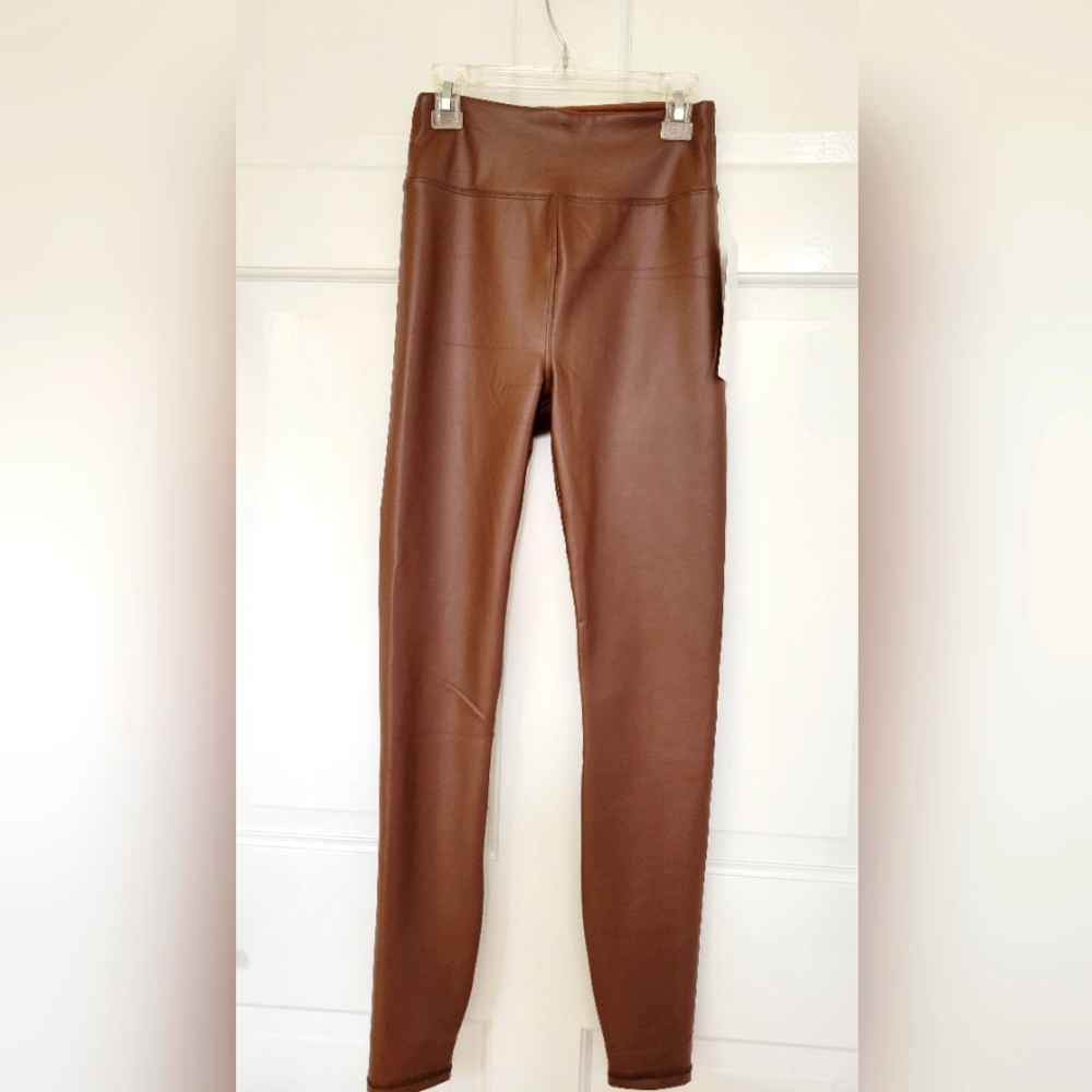 NWT "Gottex" cinnamon faux leather XS leggings